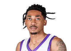 Davian Williams headshot