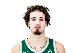Chris Arias headshot