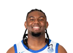 Mitchell Holmes headshot