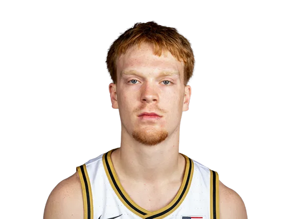 Aaron Fine headshot
