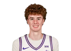 Fischer Brown headshot