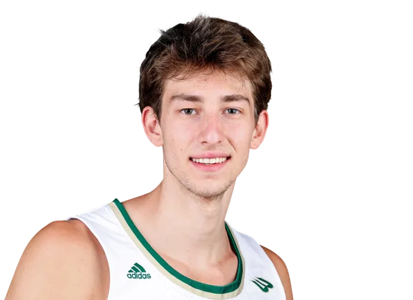 Guzman Vasilic headshot