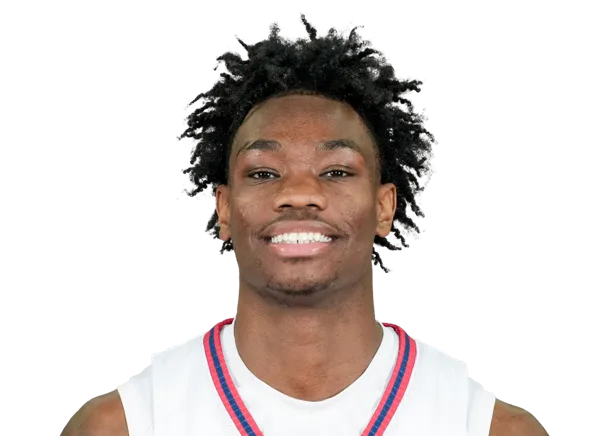 Ari Fulton headshot
