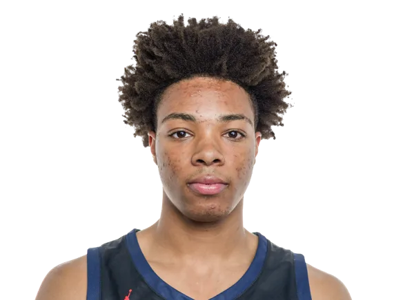Travelle Bryson headshot