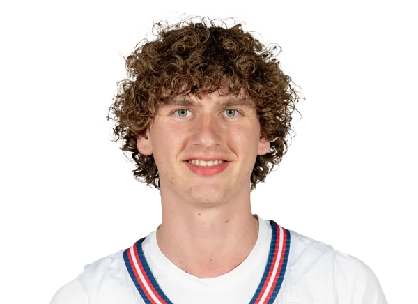 Lachlan Smith headshot