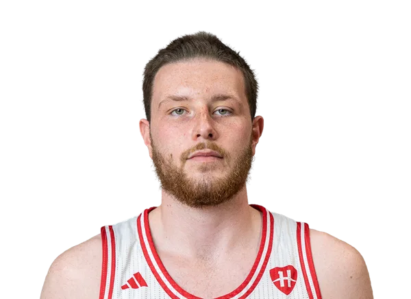 Finley Woodward headshot