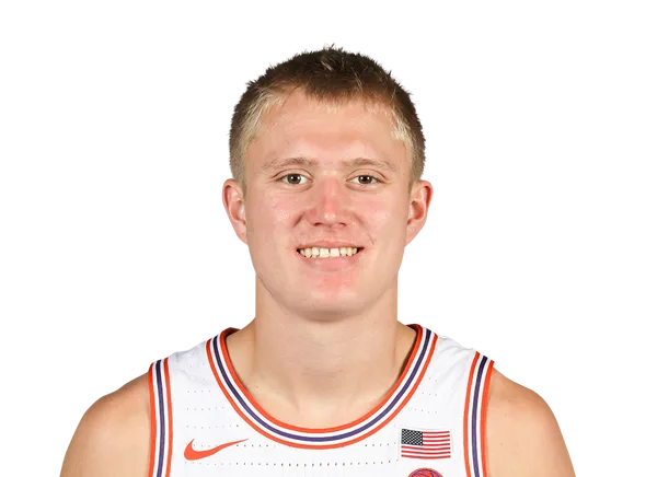 Chase Thompson headshot