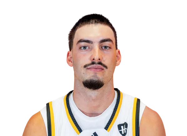 Kael Robinson headshot