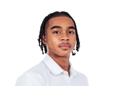 Eian Lowe headshot