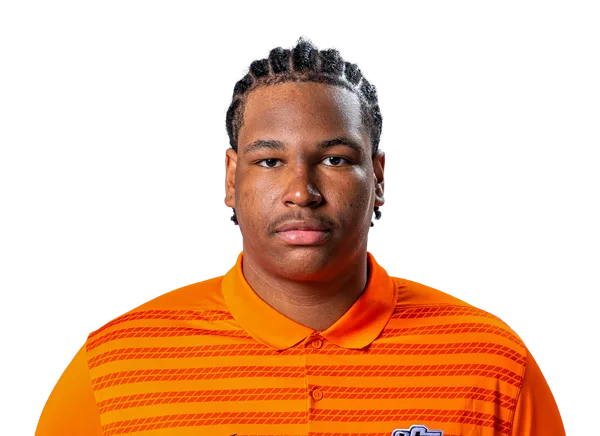 Mekhi Ragland headshot