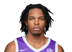 Evan Boisdur headshot