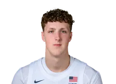 Justin Houser headshot