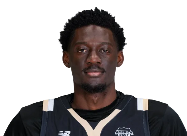 Daniel Akoue headshot