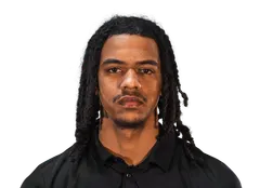 Isaac Taveras headshot