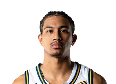Andre Henry headshot