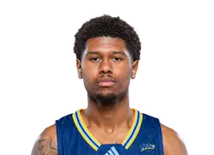 Ronell Giles Jr. headshot