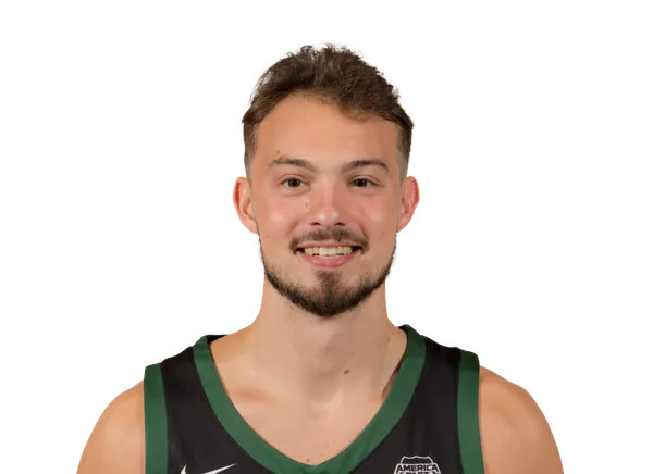 Jackson Benigni headshot