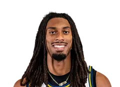 Justin Archer headshot