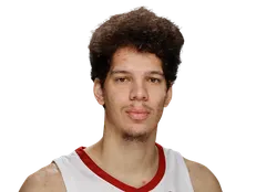Noah Williamson headshot