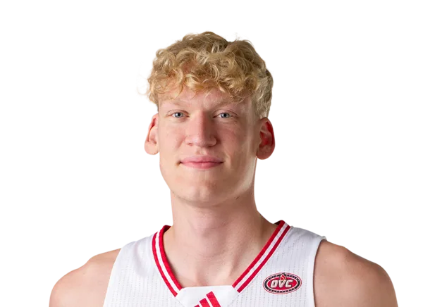 Arnas Sakenis headshot