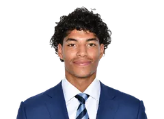 Dion Brown headshot