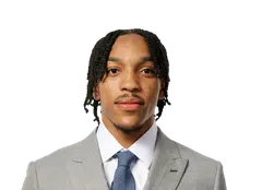 Nakyel Shelton headshot