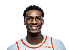 Stephen Olowoniyi headshot