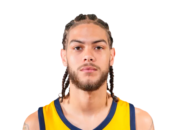 Khali Horton headshot