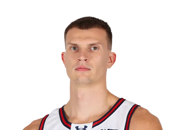 Paulius Murauskas headshot